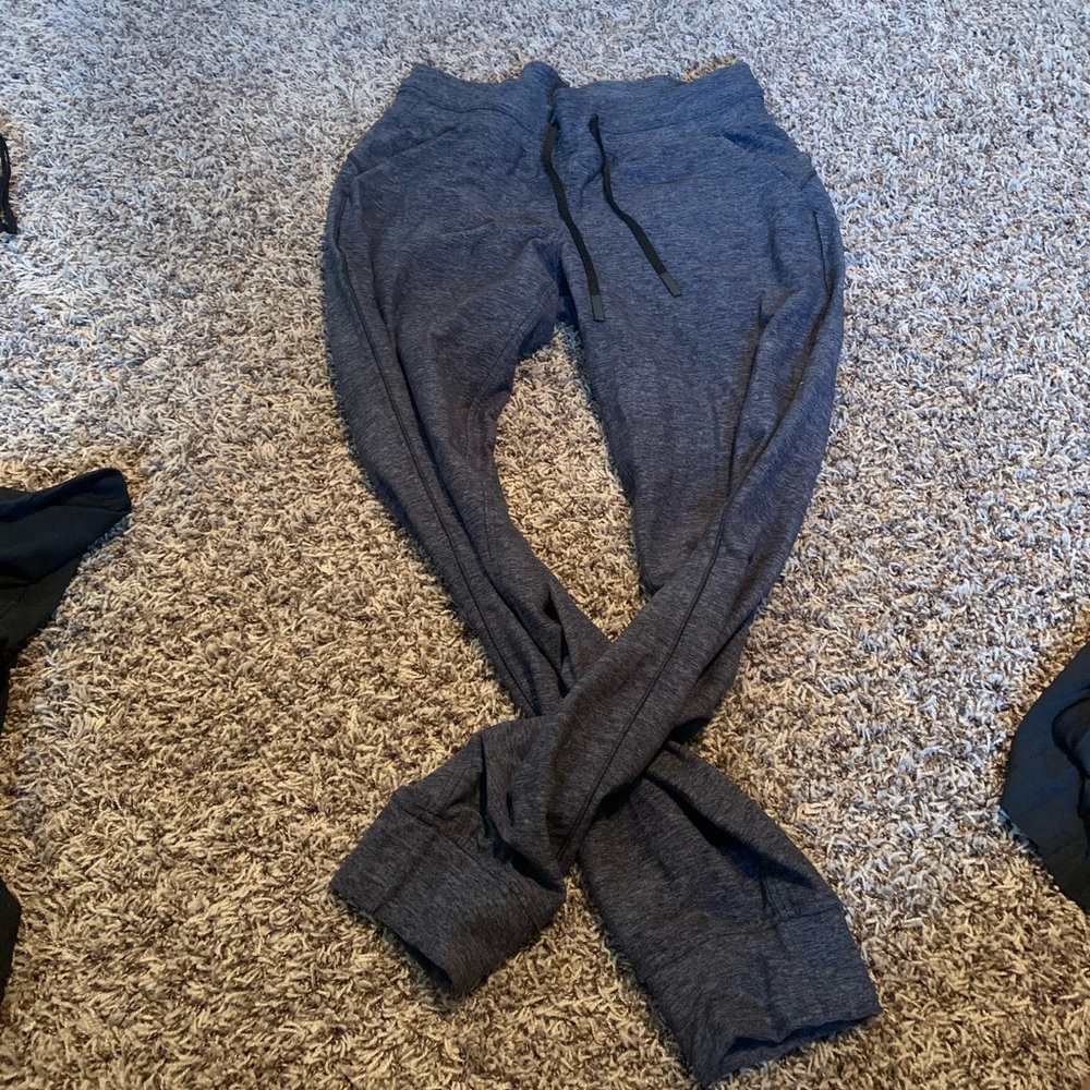 Lululemon joggers